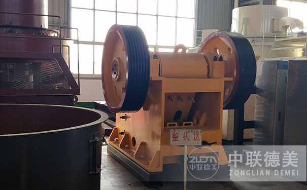 方箱式破碎機(jī)哪里好,哪里有賣的？